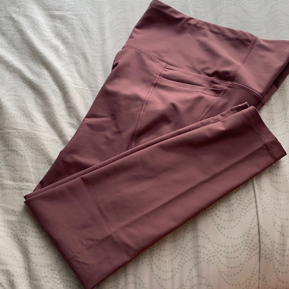 Old Navy High-Rise Elevate Ankle Leggings